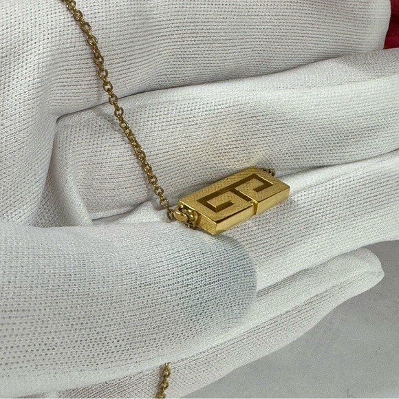 💎 DOUBLE GG NECKLACE - Picture 8 of 12